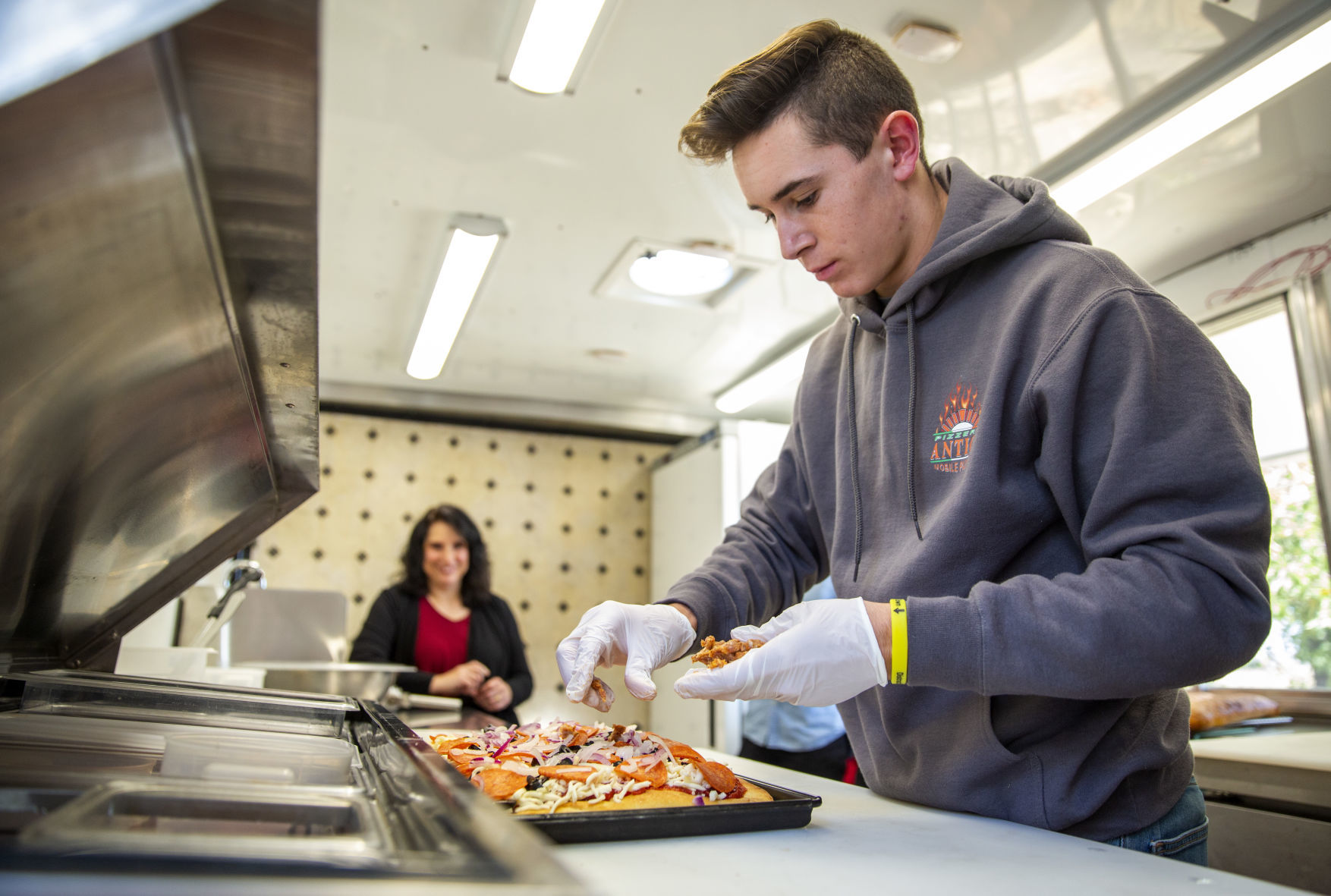 Pizzeria Antico puts pizza back on the menu